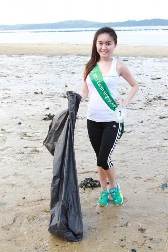 MES2015_CoastalCleanup_1000px_010